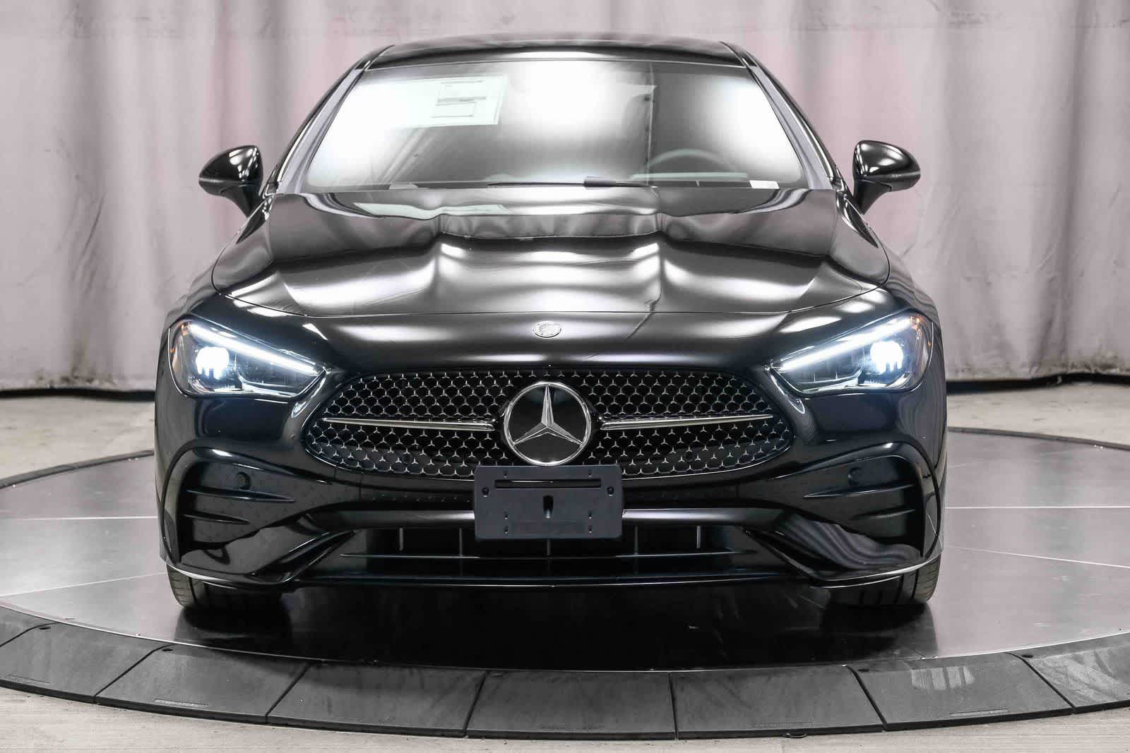 Thumbnail: 2026 Mercedes-Benz CLE - 6
