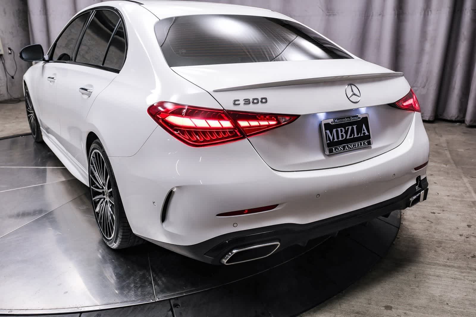 Thumbnail: 2023 Mercedes-Benz C-Class - 8