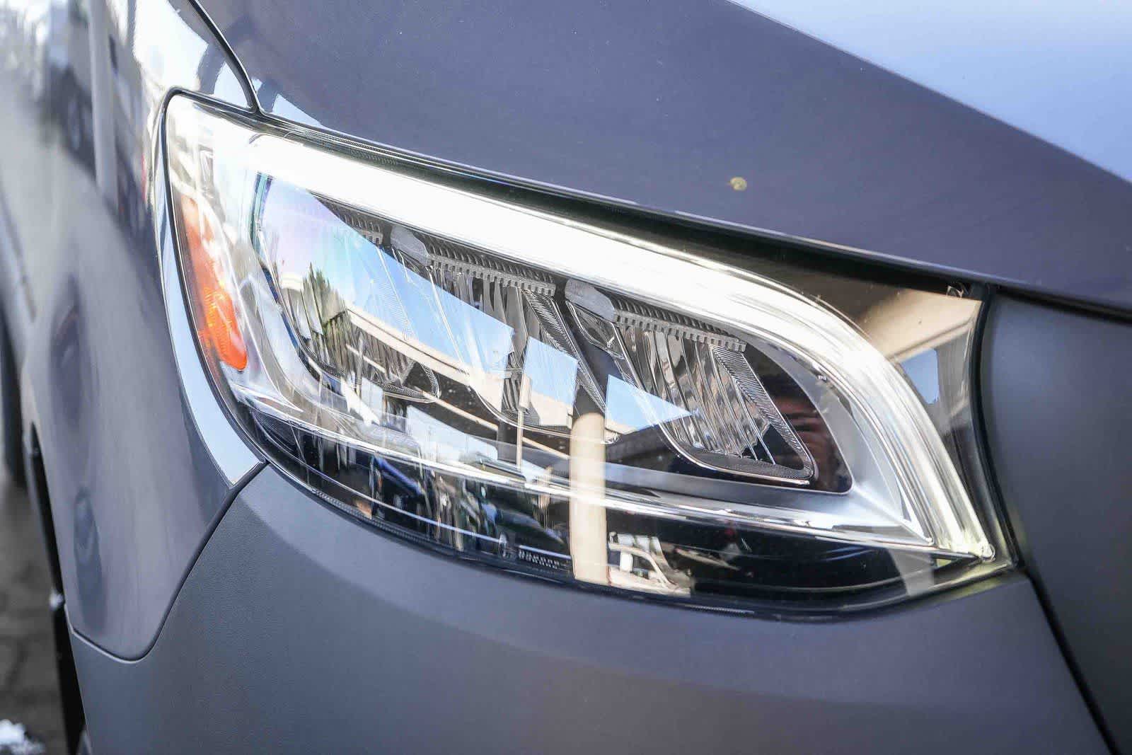 Thumbnail: 2026 Mercedes-Benz Sprinter - 4