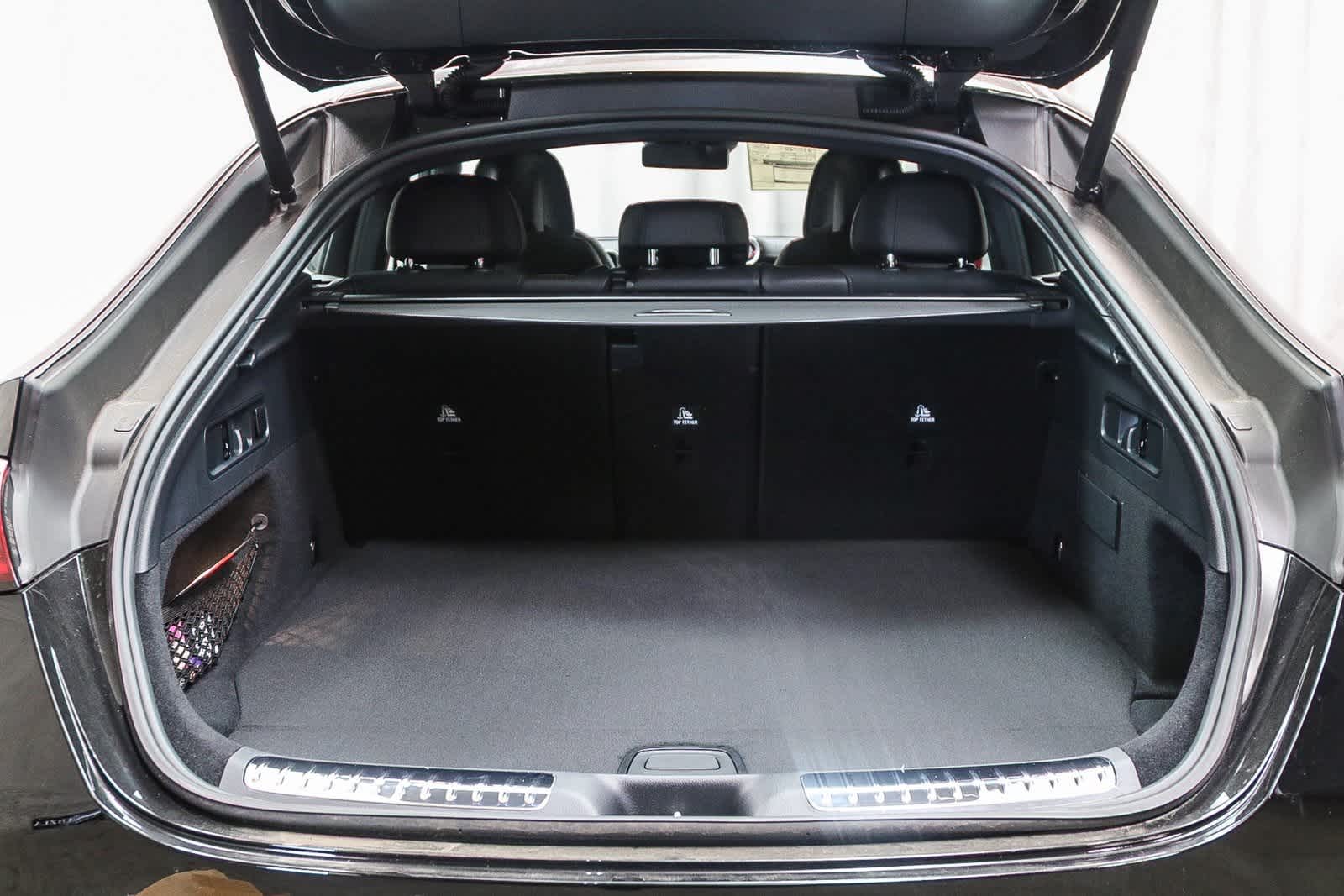 Thumbnail: 2025 Mercedes-Benz GL-Class - 25