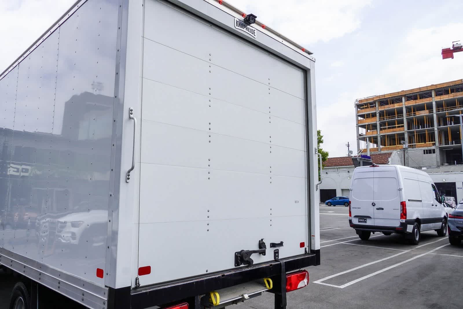 Thumbnail: 2022 Mercedes-Benz Sprinter - 8