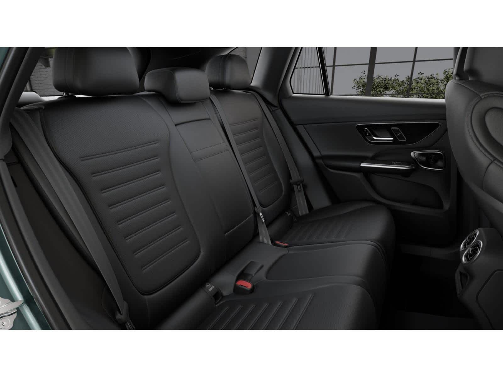 Thumbnail: 2026 Mercedes-Benz GLC - 4