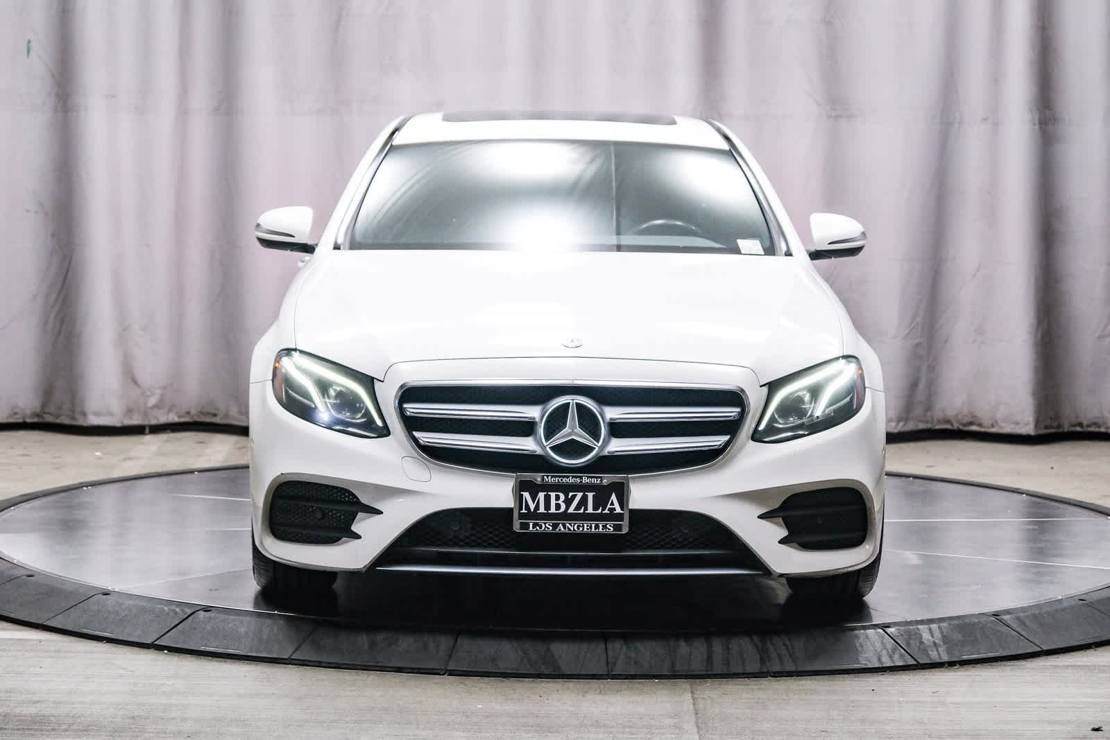 Thumbnail: 2017 Mercedes-Benz E-Class - 6