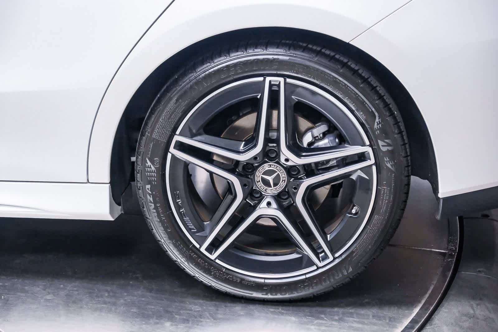 Thumbnail: 2023 Mercedes-Benz CLA - 9