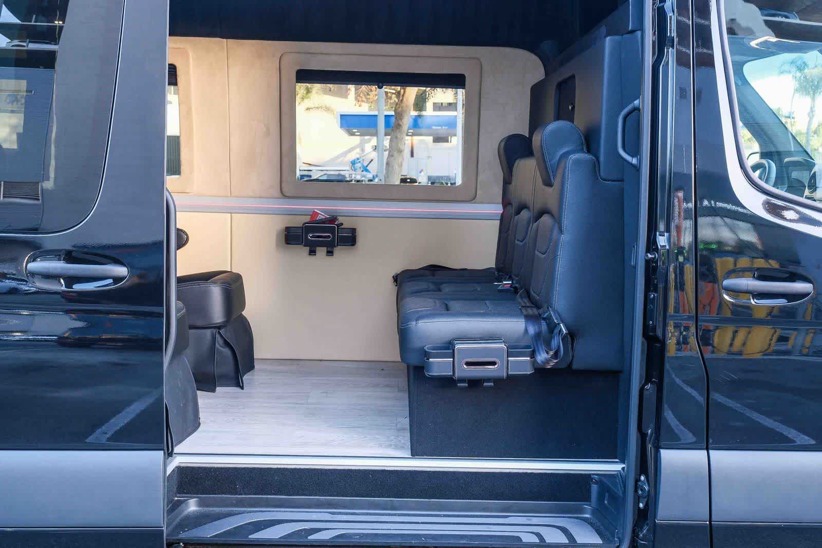 Thumbnail: 2024 Mercedes-Benz Sprinter - 29