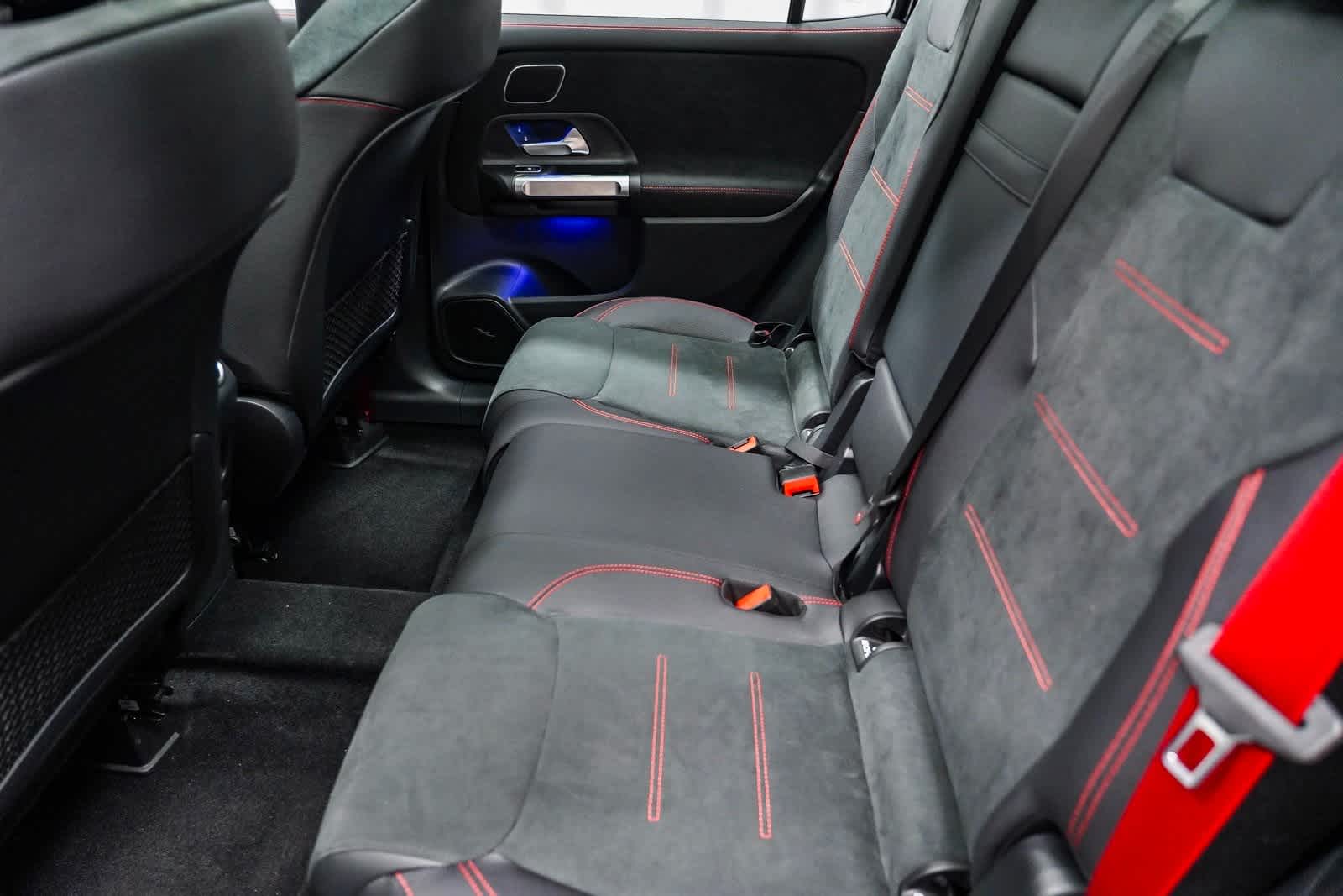 Thumbnail: 2025 Mercedes-Benz GLB - 19