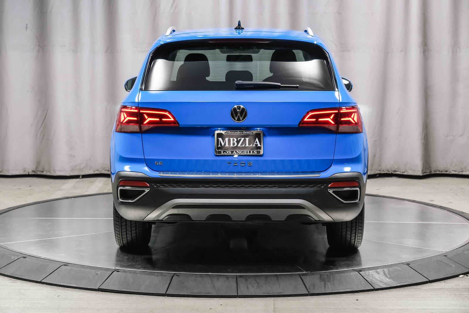 Thumbnail: 2022 Volkswagen Taos - 2