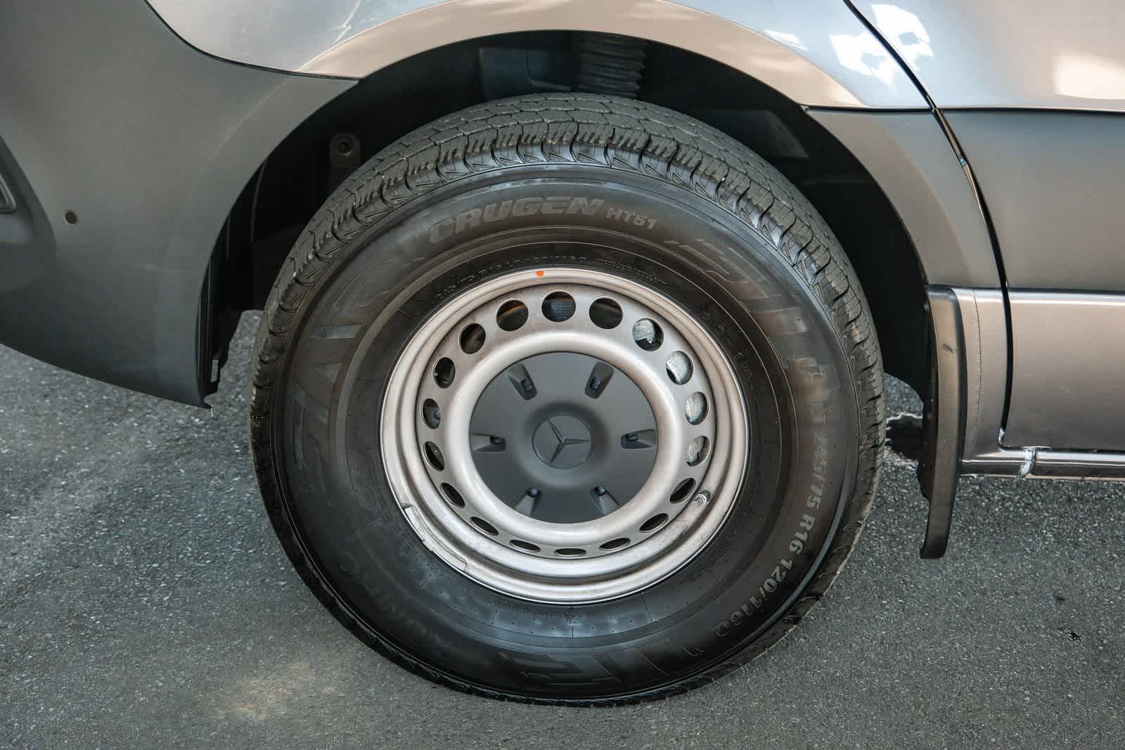 Thumbnail: 2024 Mercedes-Benz Sprinter - 10