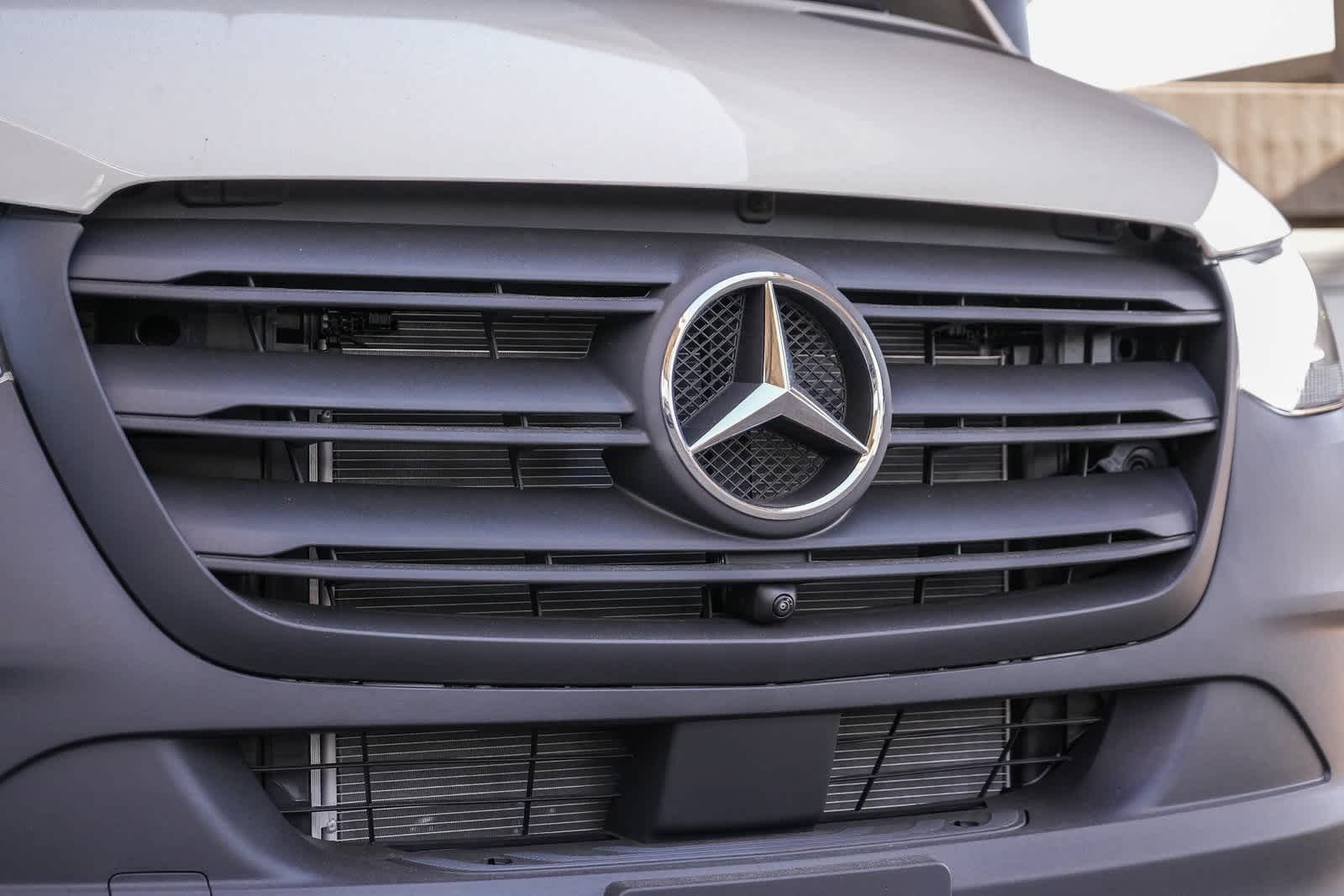 Thumbnail: 2026 Mercedes-Benz Sprinter - 5