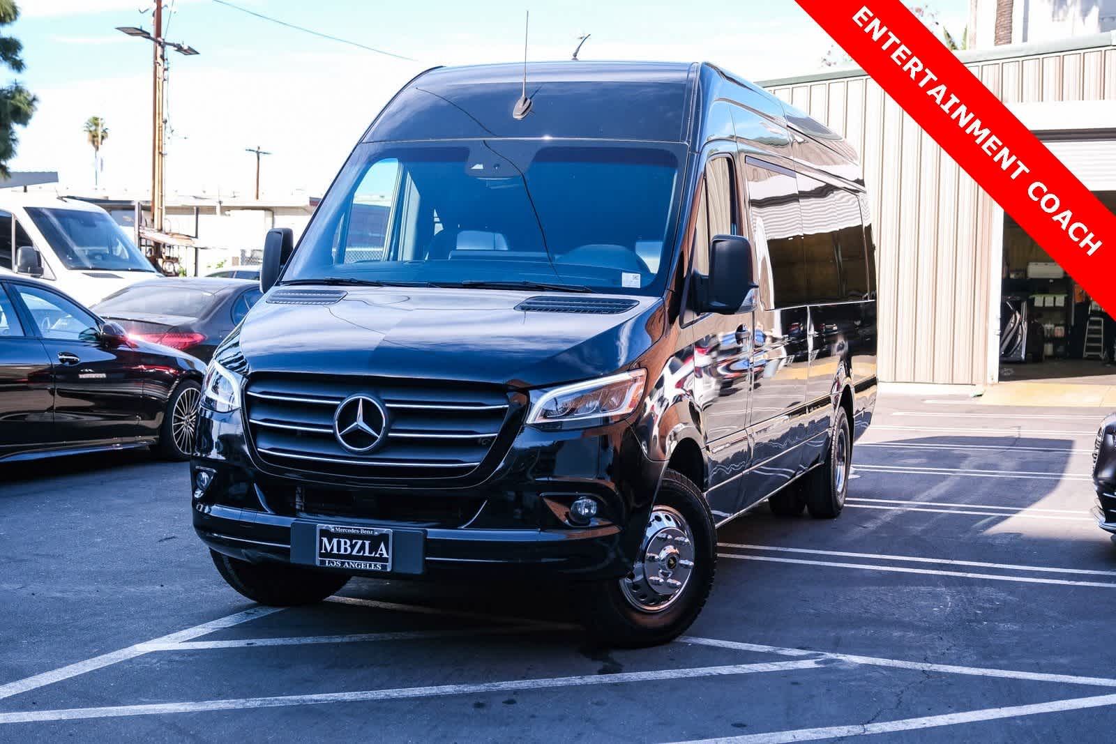 Thumbnail: 2023 Mercedes-Benz Sprinter - 2
