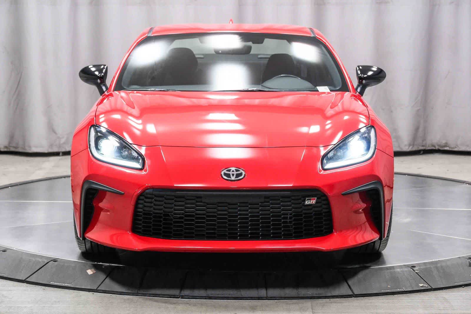 Thumbnail: 2025 Toyota GR86 - 6