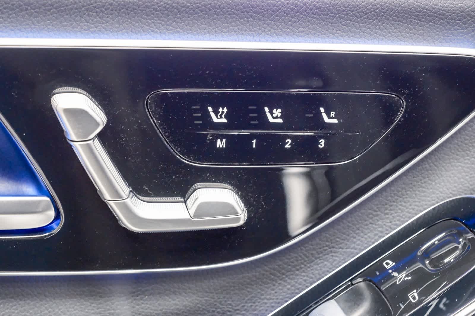 Thumbnail: 2022 Mercedes-Benz S-Class - 22