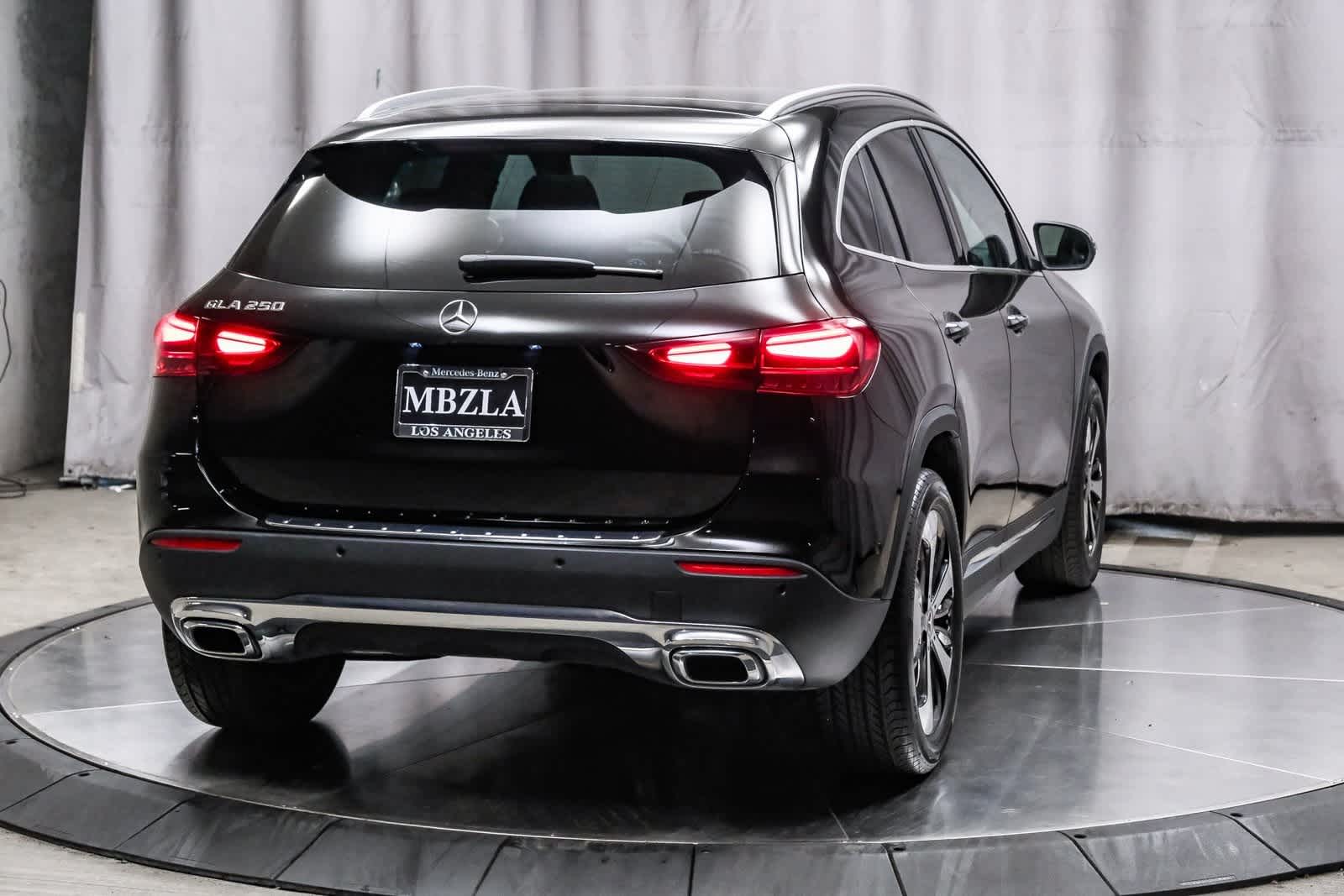 Thumbnail: 2025 Mercedes-Benz GLA - 4