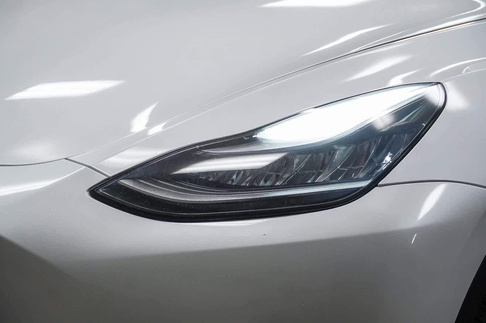 Thumbnail: 2021 Tesla Model Y - 8