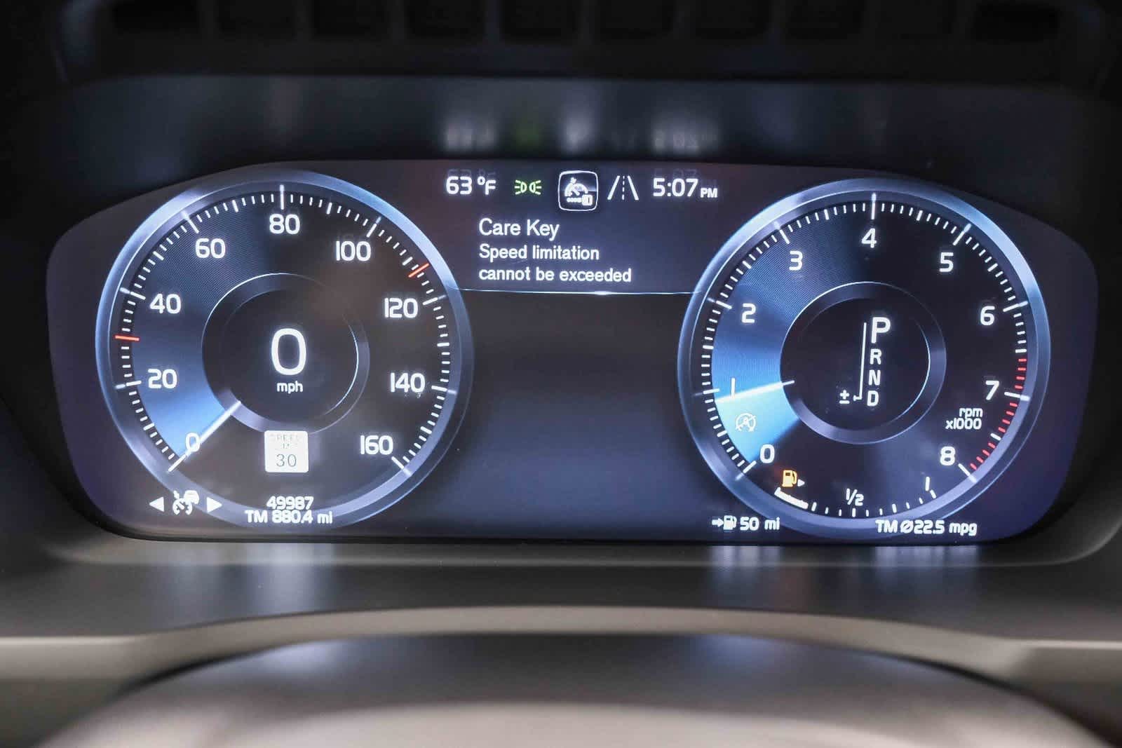 Thumbnail: 2021 Volvo XC90 - 23