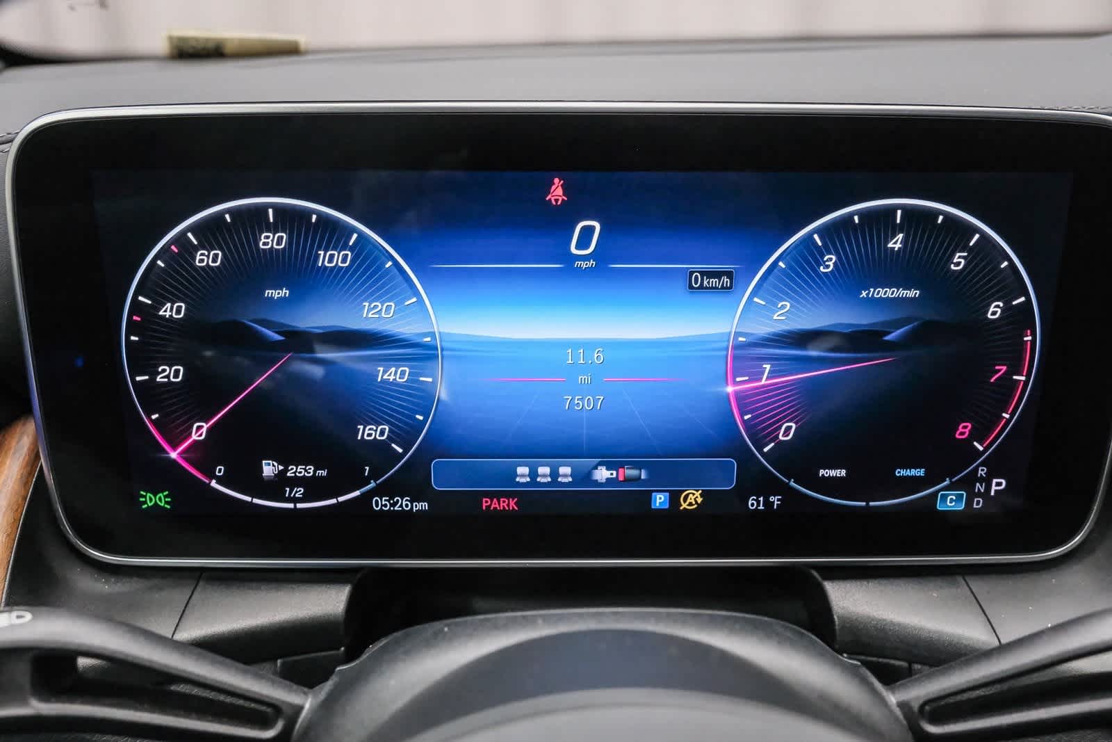 Thumbnail: 2025 Mercedes-Benz GLC - 24