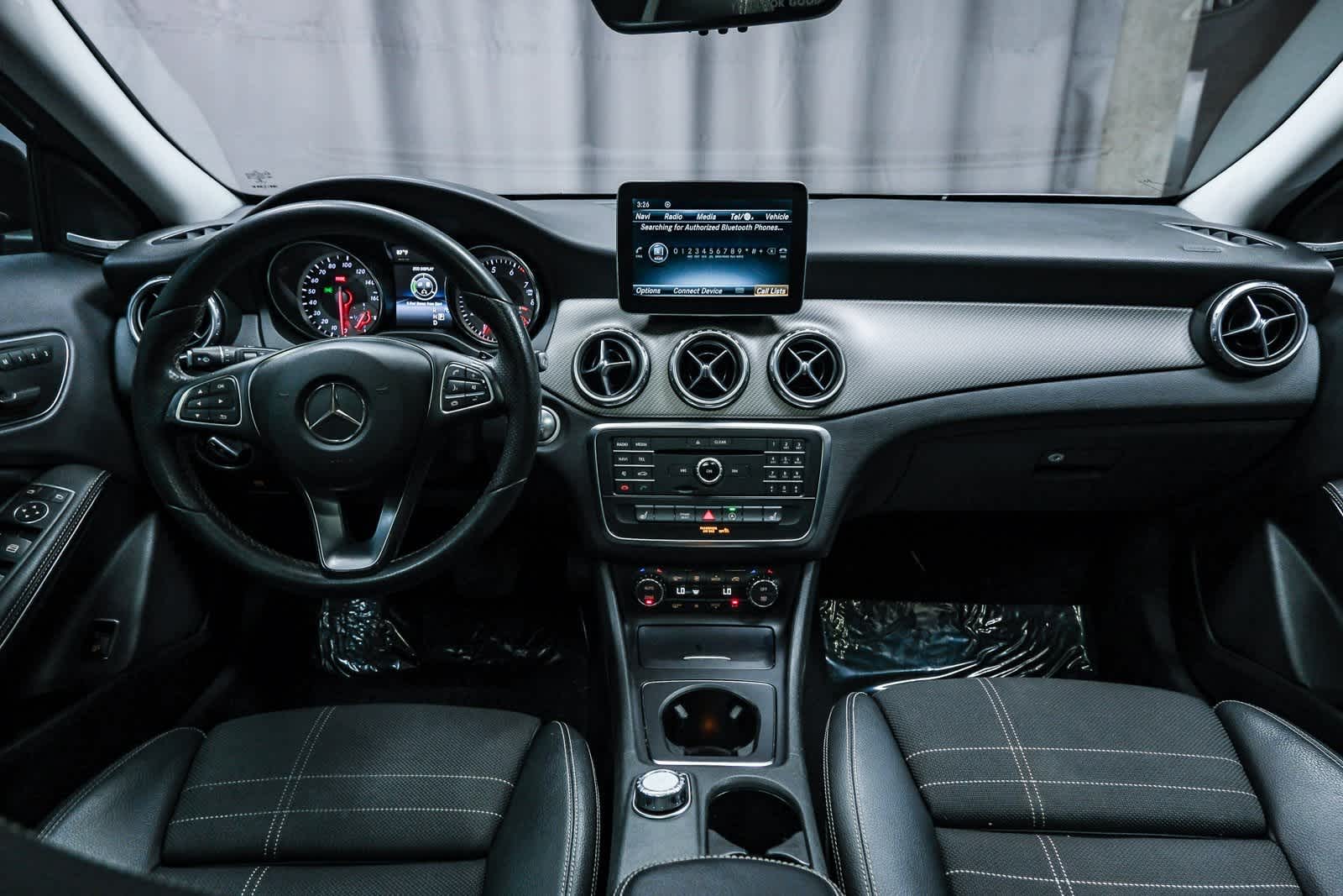 Thumbnail: 2017 Mercedes-Benz GLA - 13