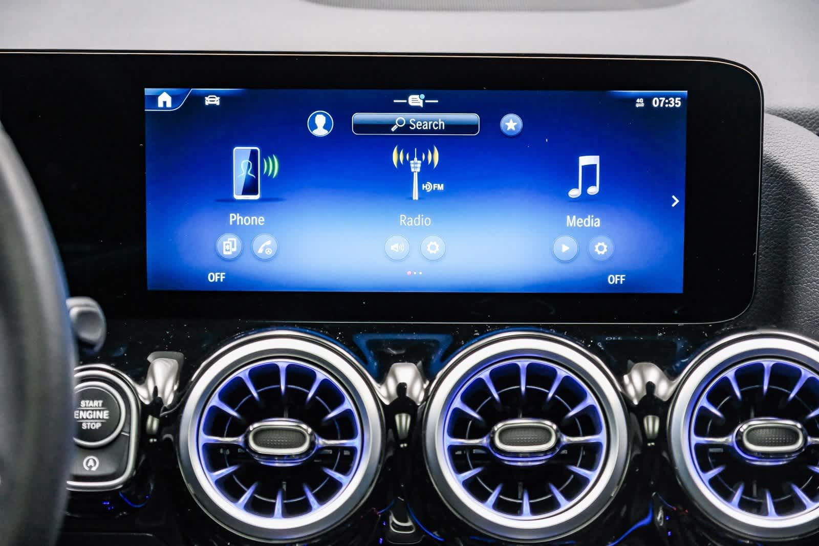 Thumbnail: 2025 Mercedes-Benz GLA - 16