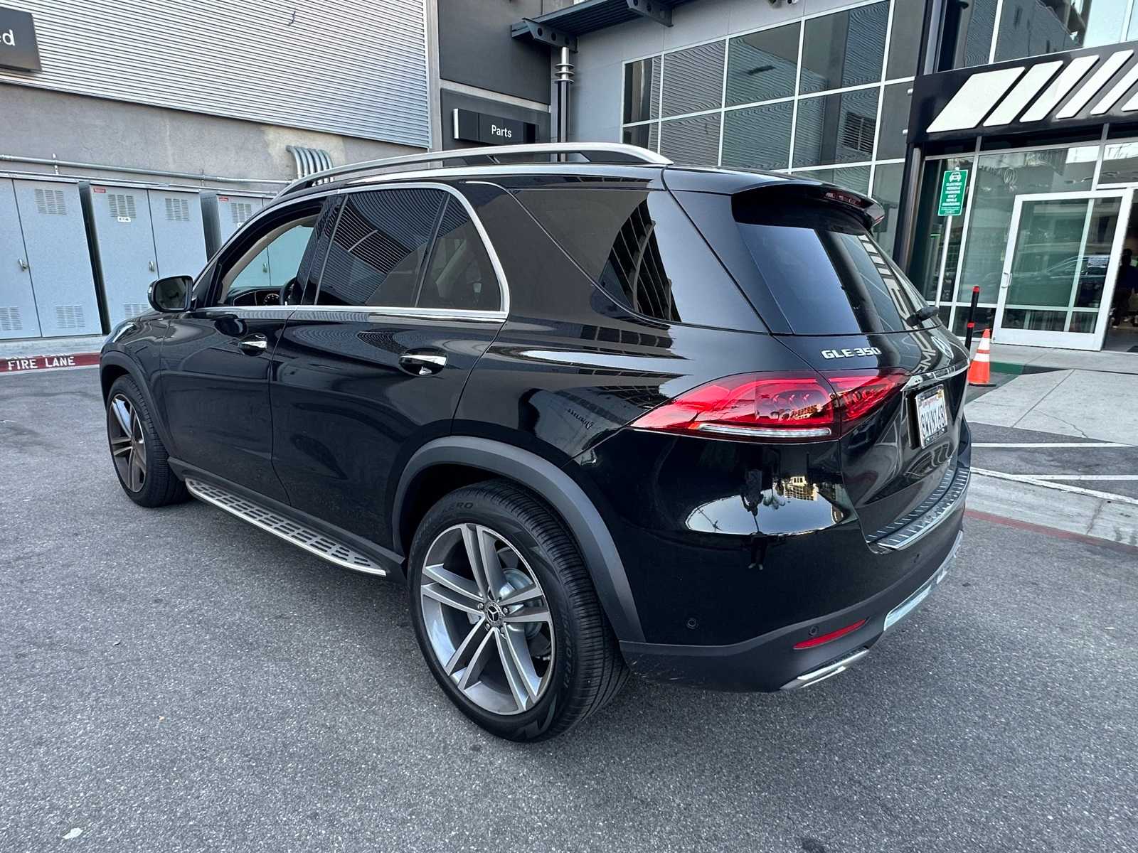 Thumbnail: 2021 Mercedes-Benz GLE - 3