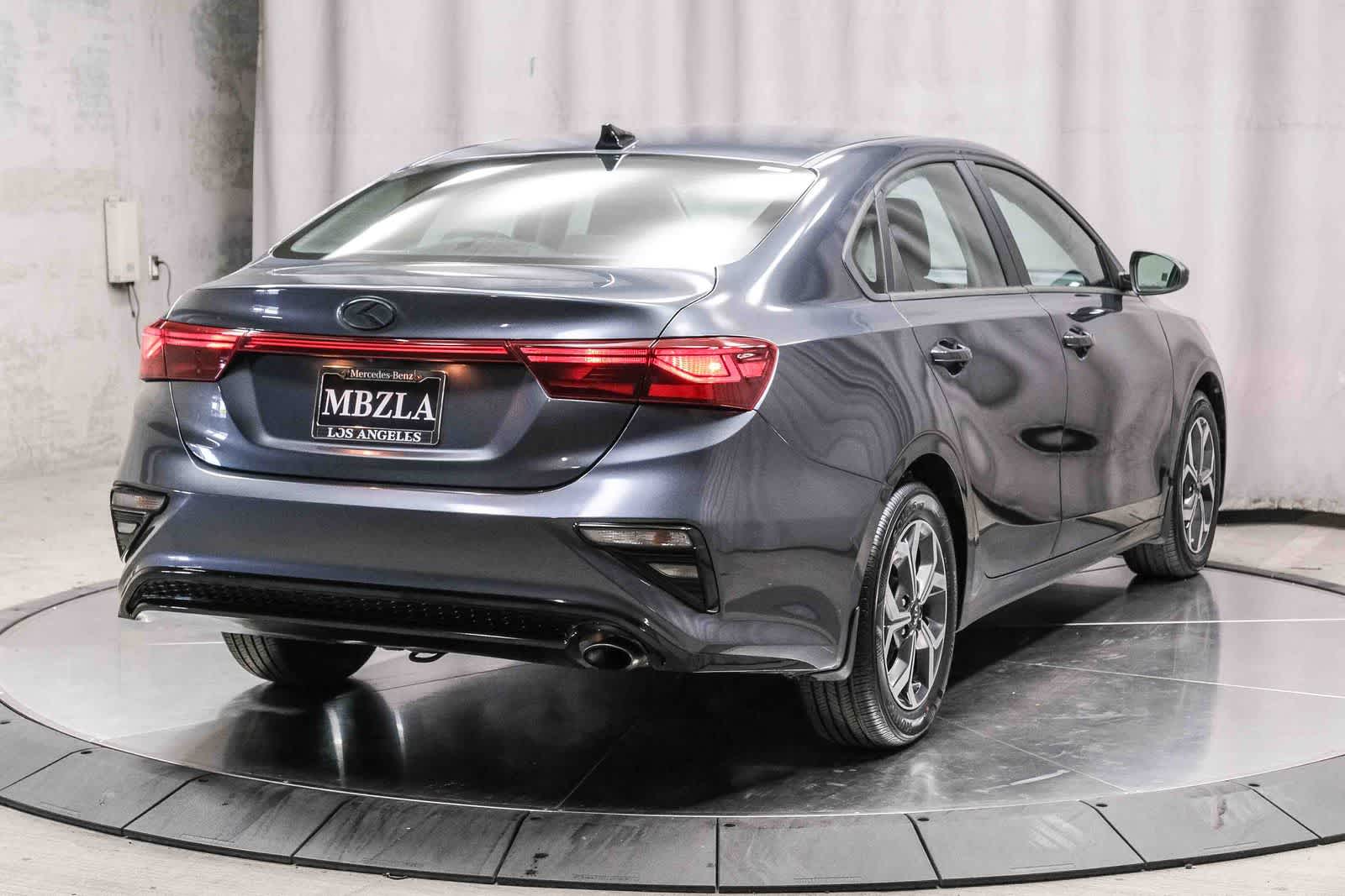 Thumbnail: 2020 Kia Forte - 4