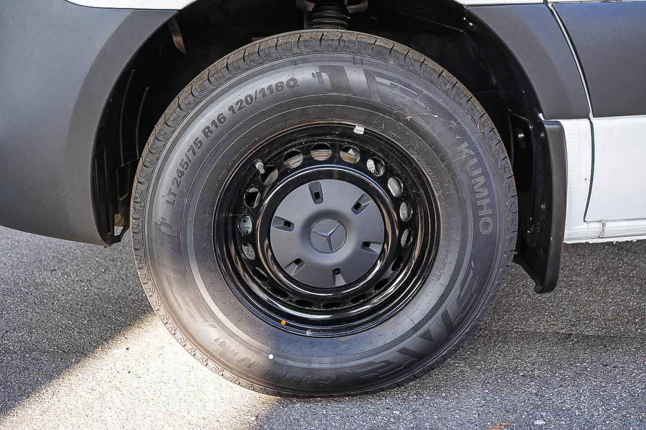 Thumbnail: 2026 Mercedes-Benz Sprinter - 11