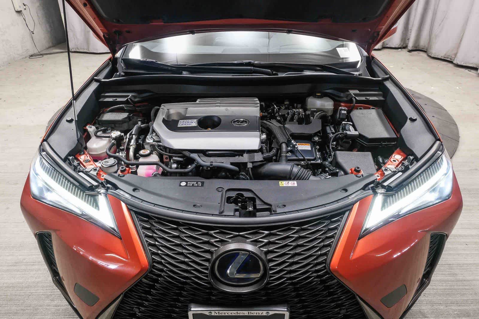 Thumbnail: 2020 Lexus UX - 28