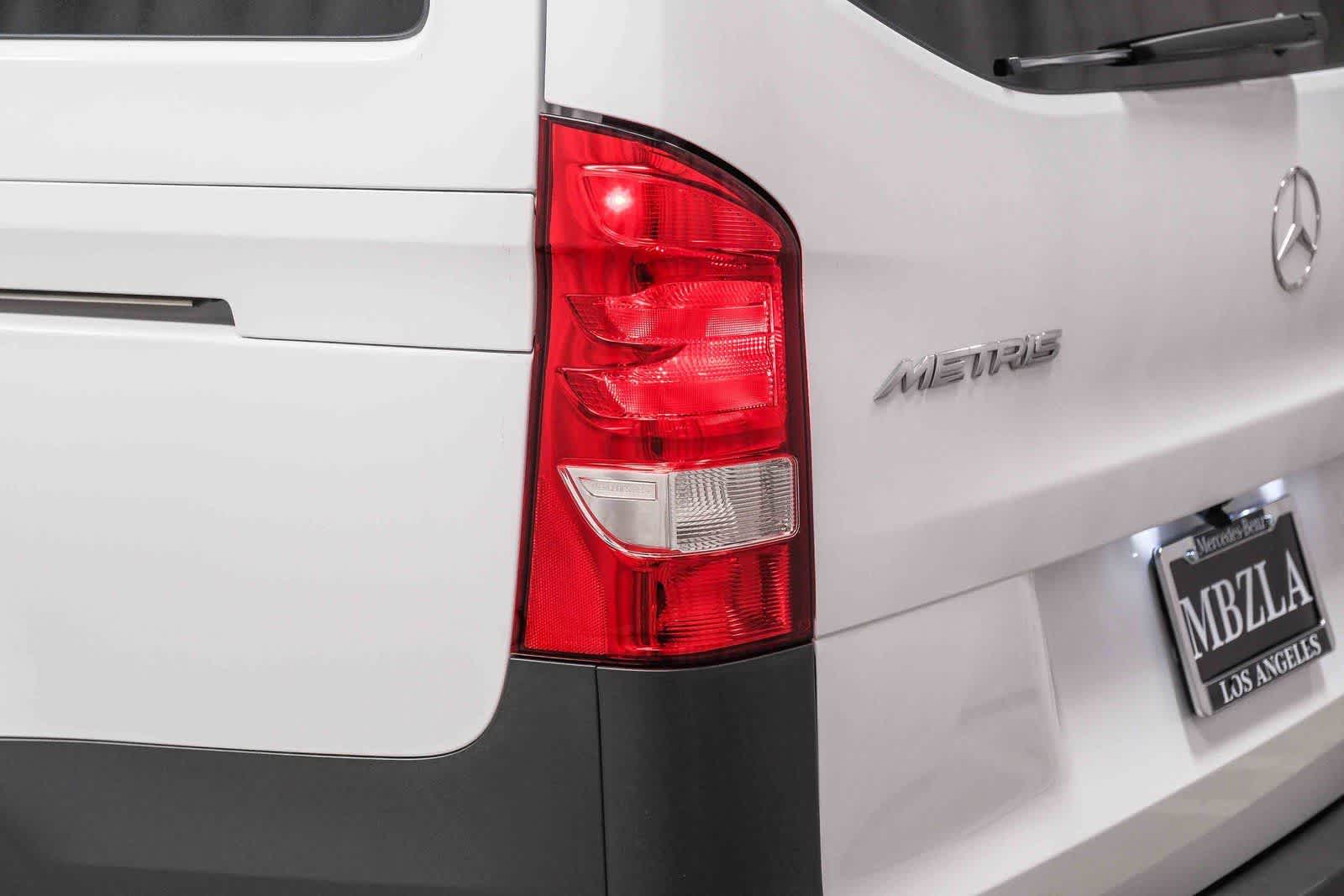 Thumbnail: 2023 Mercedes-Benz Metris - 7