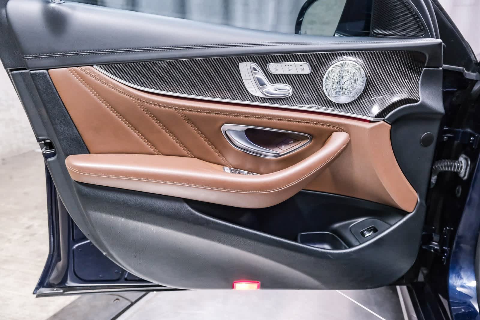 Thumbnail: 2019 Mercedes-Benz E-Class - 23