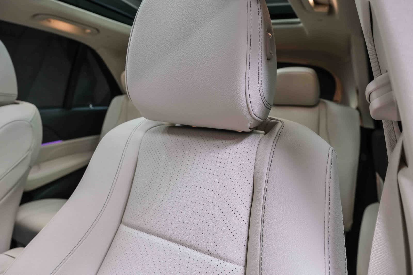 Thumbnail: 2025 Mercedes-Benz GLE - 20