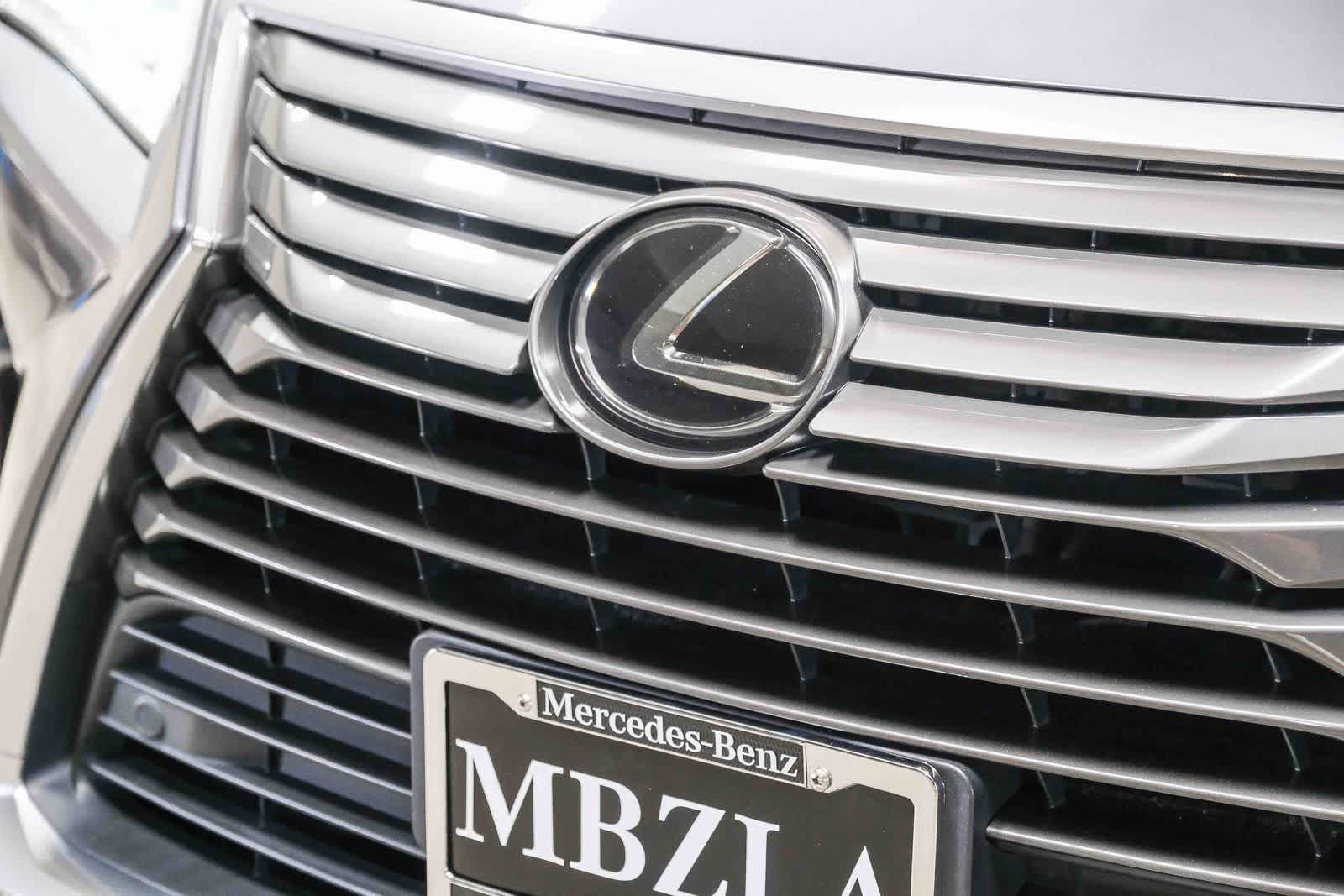 Thumbnail: 2017 Lexus RX - 13