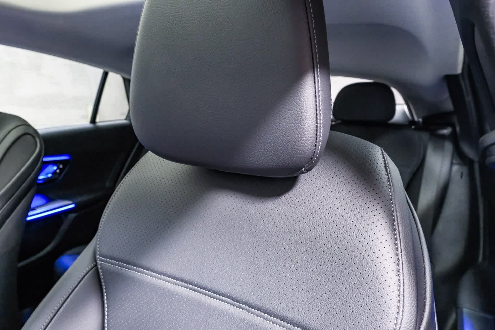 Thumbnail: 2025 Mercedes-Benz GLC - 21