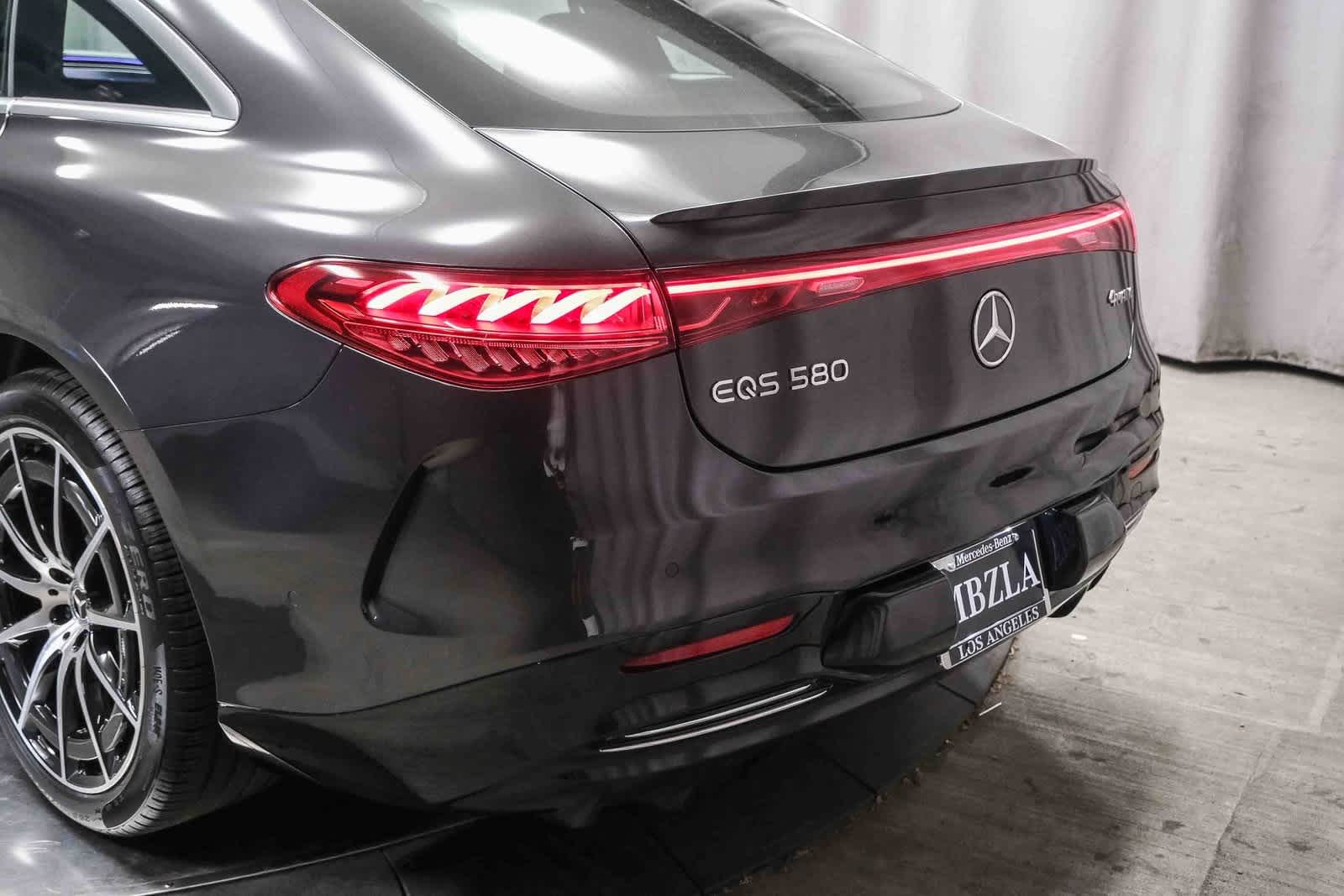 Thumbnail: 2025 Mercedes-Benz EQS - 8