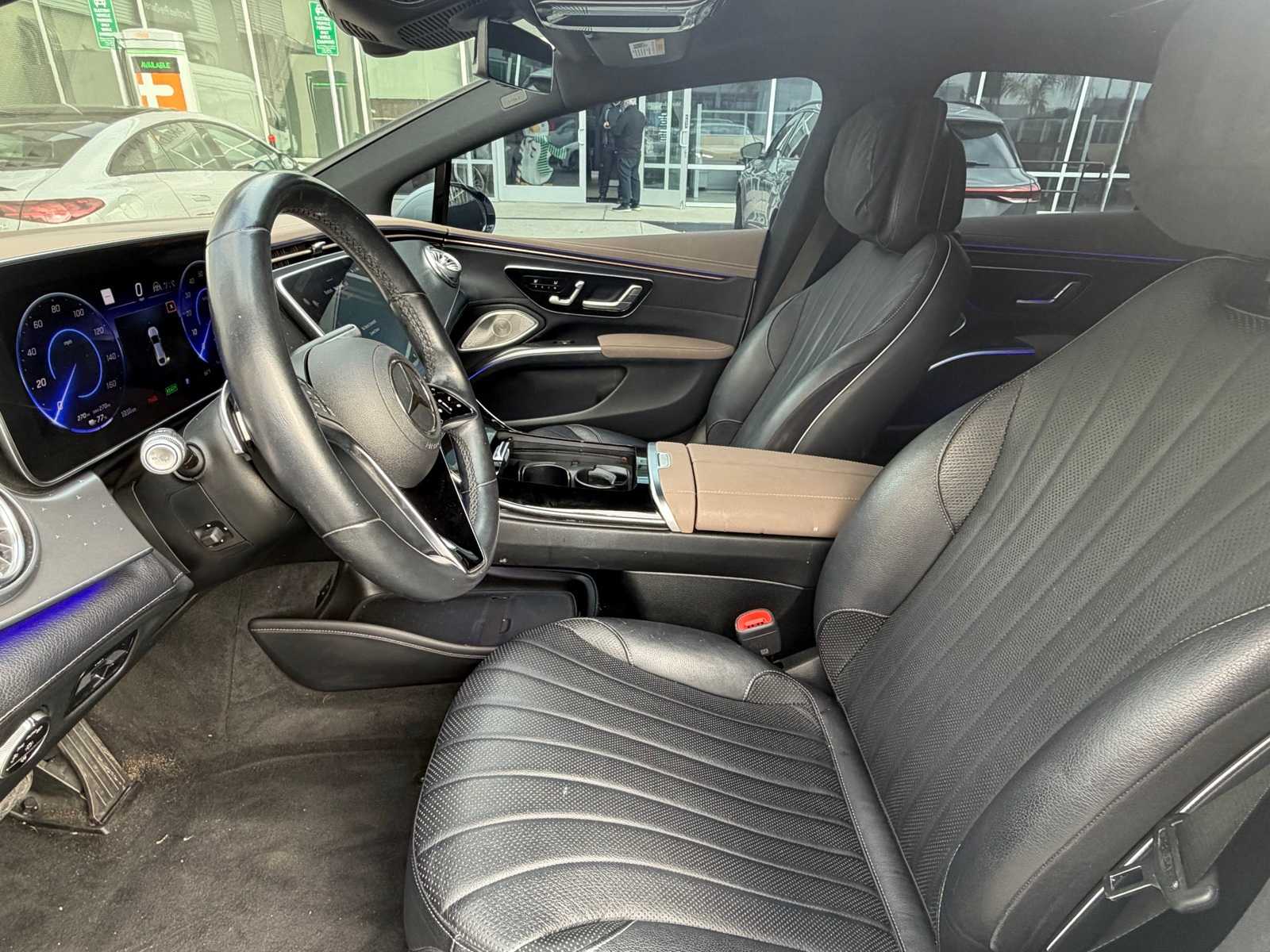 Thumbnail: 2022 Mercedes-Benz EQS - 6