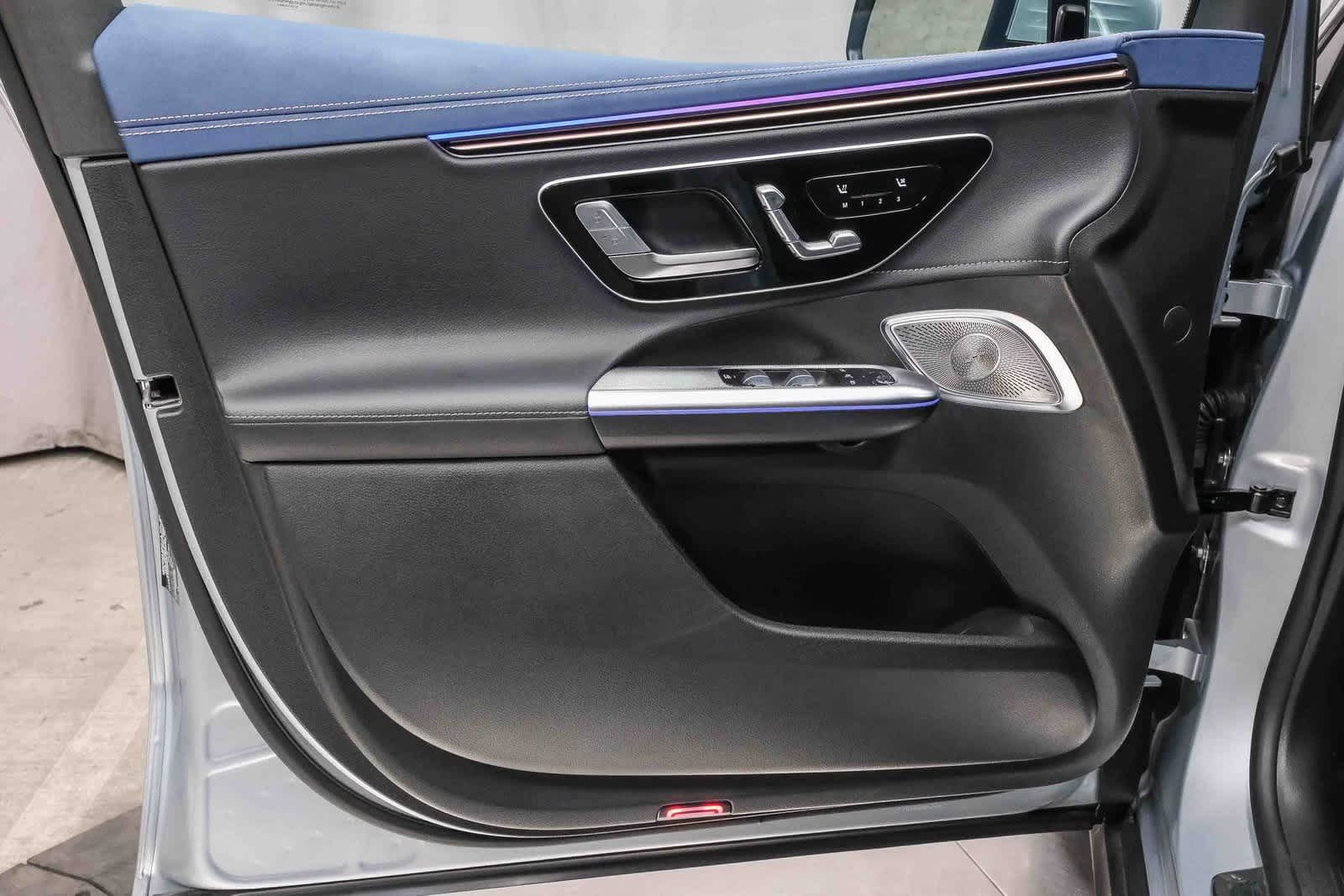 Thumbnail: 2025 Mercedes-Benz EQE - 21