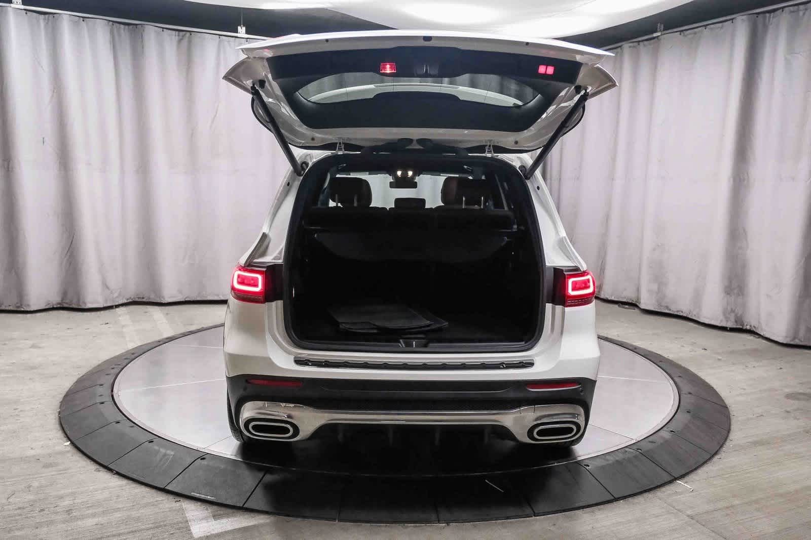 Thumbnail: 2021 Mercedes-Benz GLB - 27