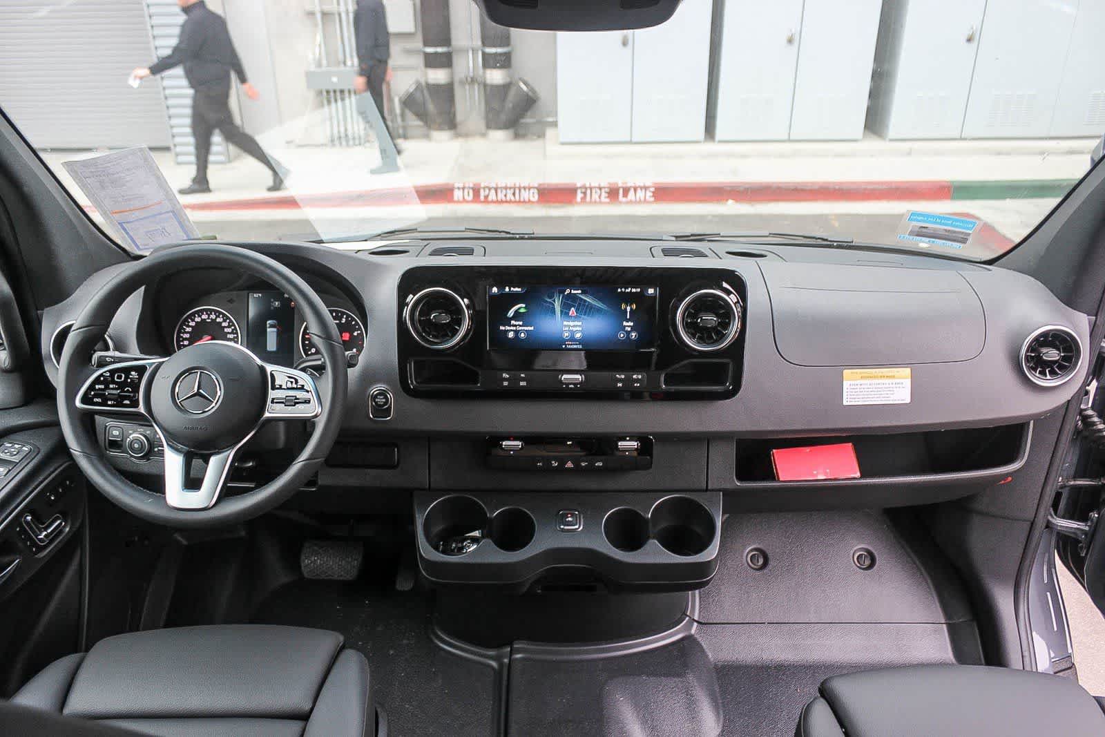 Thumbnail: 2023 Mercedes-Benz Sprinter - 5