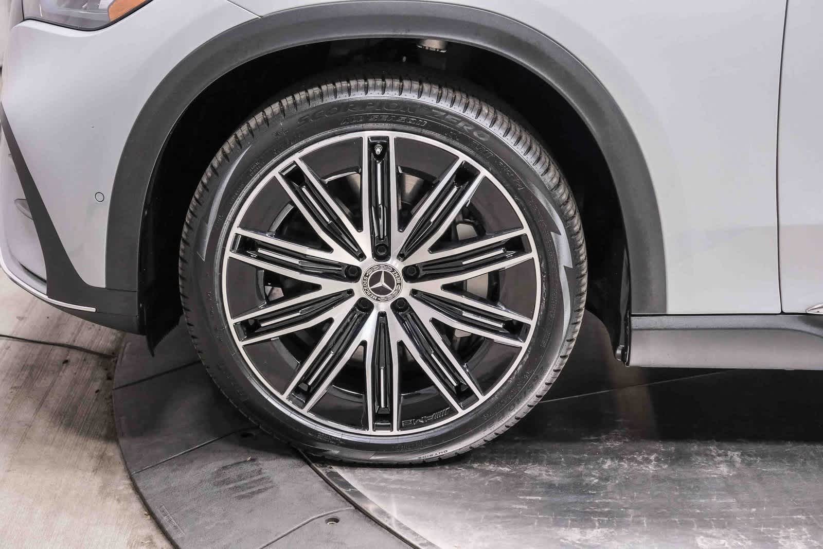 Thumbnail: 2023 Mercedes-Benz EQE - 14