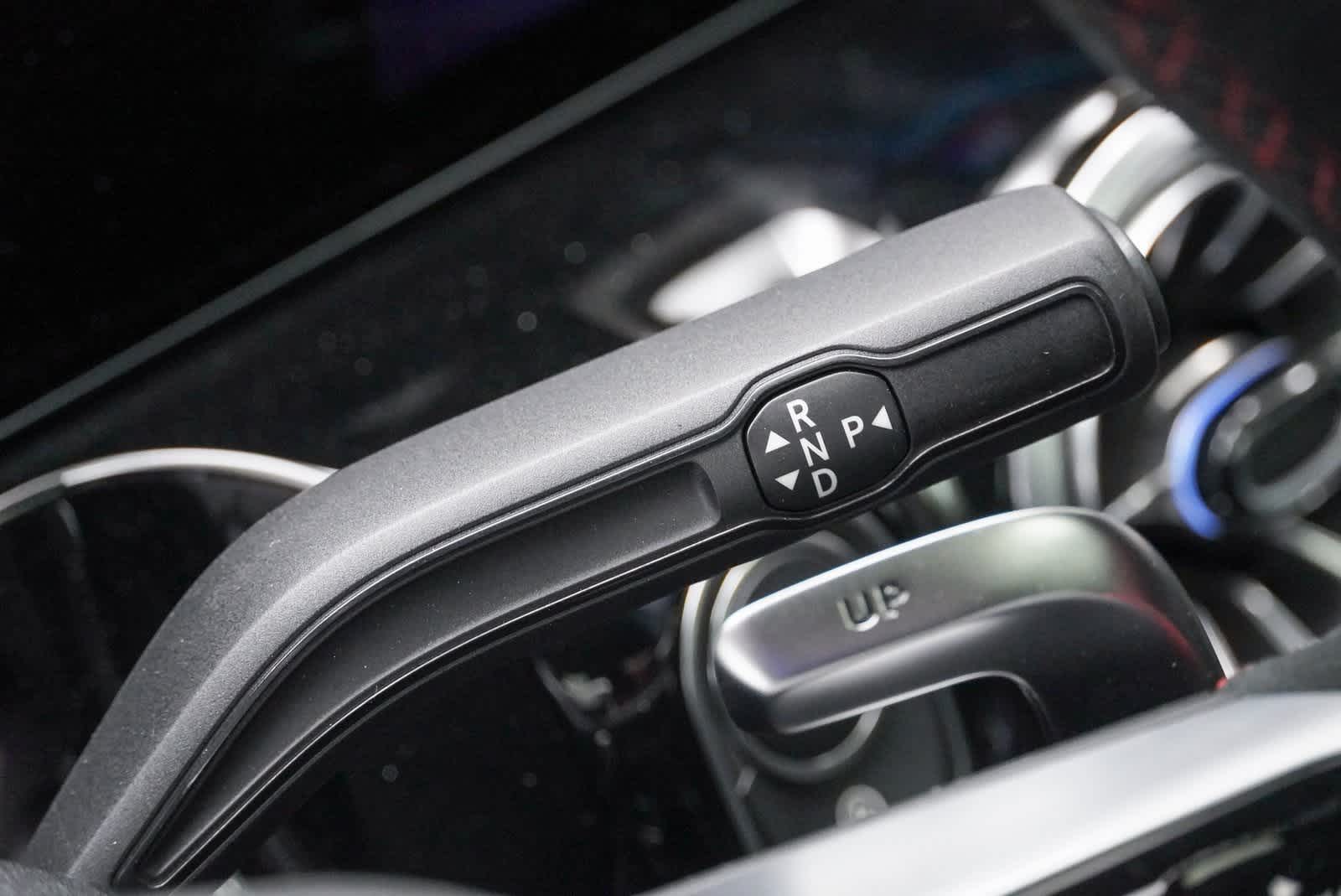 Thumbnail: 2025 Mercedes-Benz GLA - 25