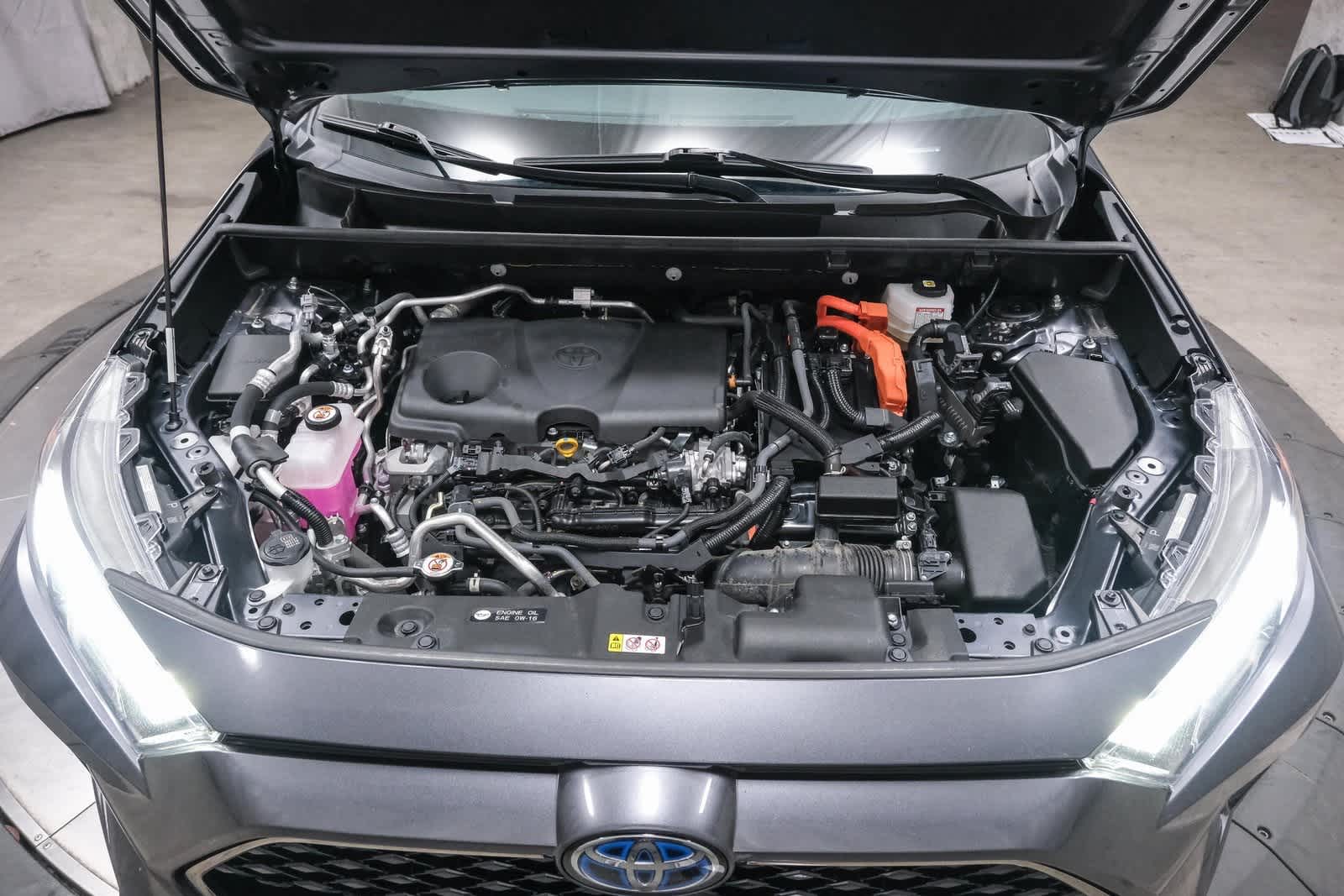 Thumbnail: 2023 Toyota RAV4 - 25