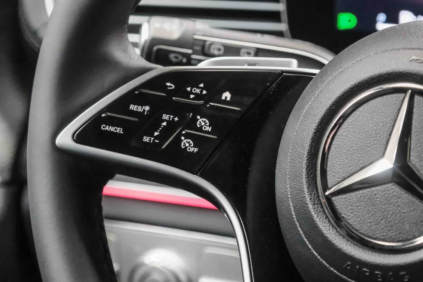Thumbnail: 2026 Mercedes-Benz GLE - 21