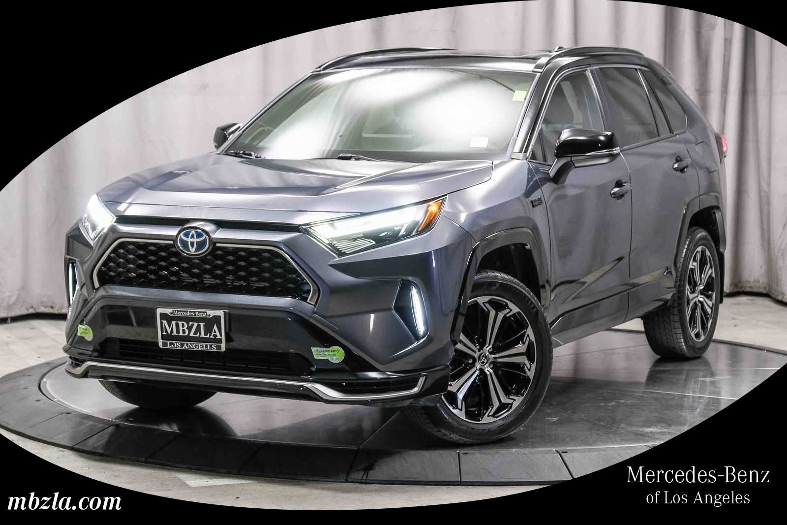 Thumbnail: 2022 Toyota RAV4 - 1