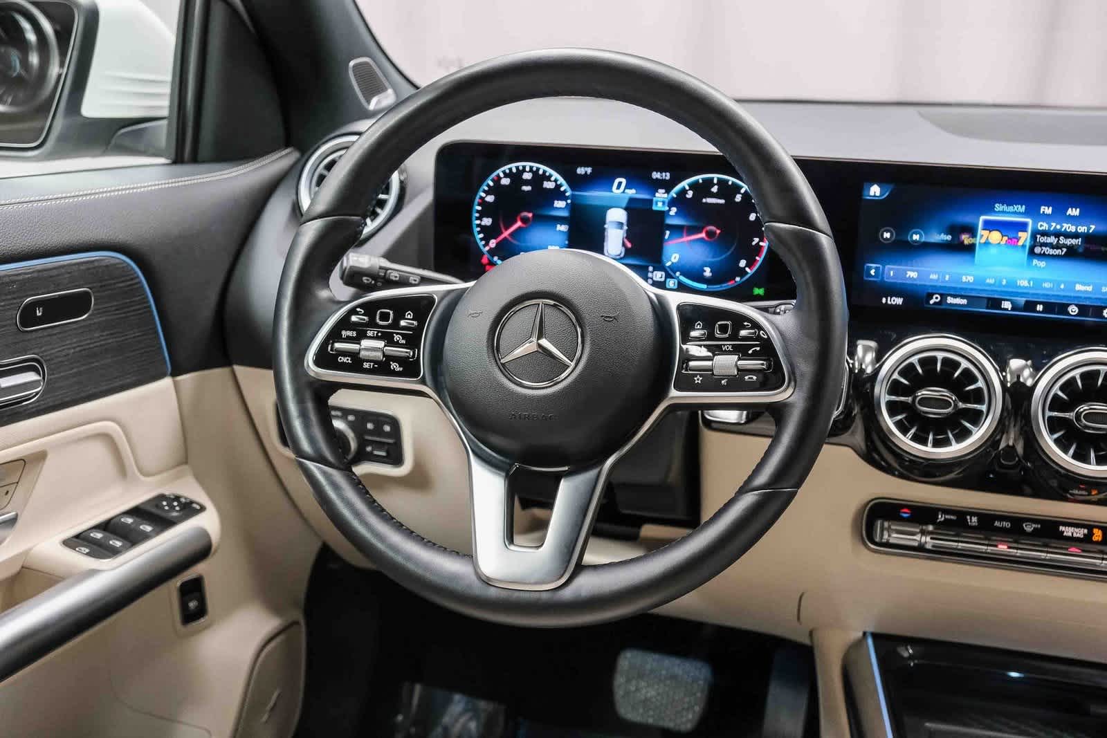 Thumbnail: 2023 Mercedes-Benz GLA - 17