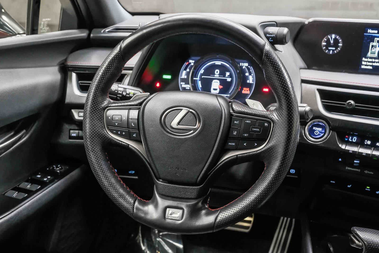 Thumbnail: 2020 Lexus UX - 16