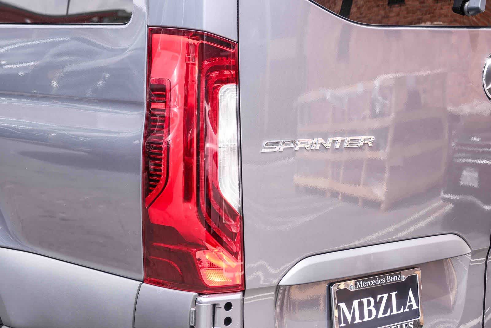 Thumbnail: 2024 Mercedes-Benz Sprinter - 7