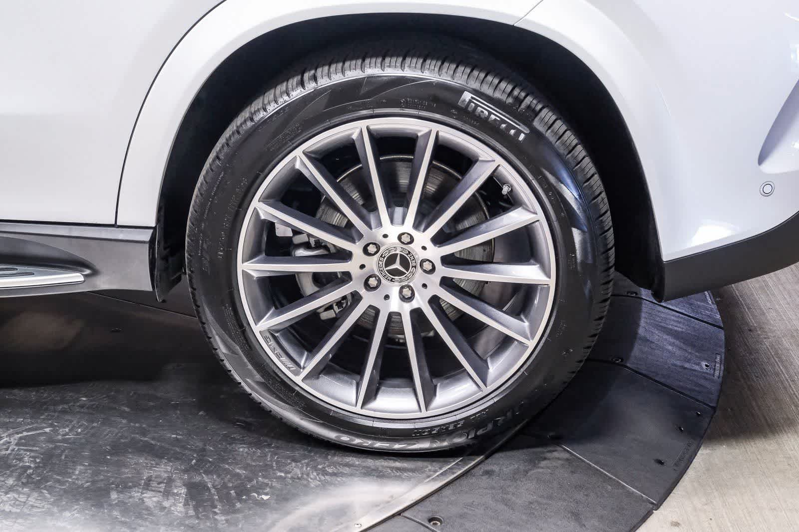 Thumbnail: 2026 Mercedes-Benz GLE - 9