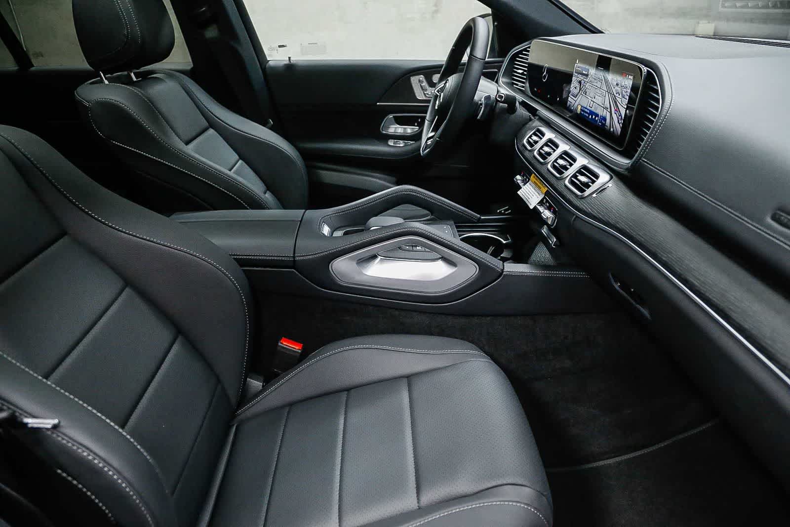 Thumbnail: 2026 Mercedes-Benz GLE - 18