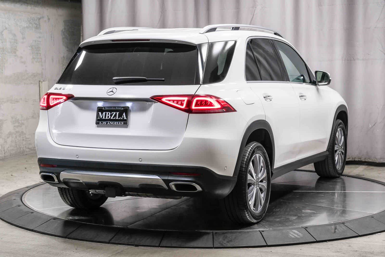 Thumbnail: 2022 Mercedes-Benz GLE - 3