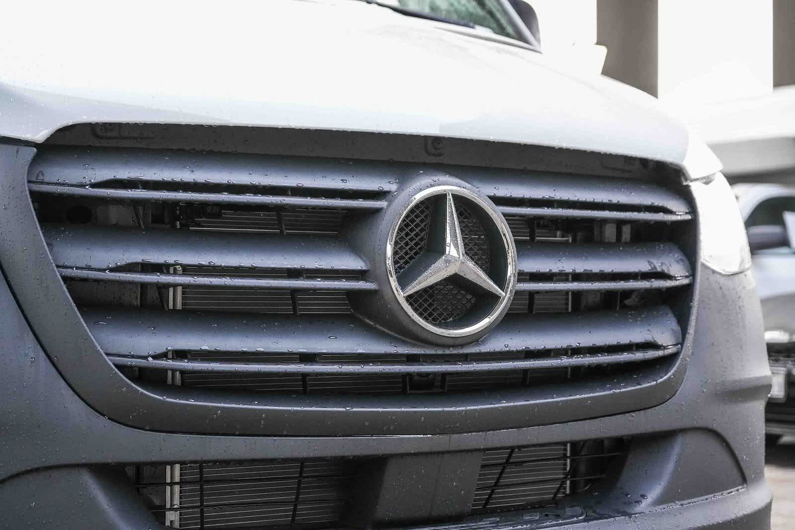 Thumbnail: 2026 Mercedes-Benz Sprinter - 5