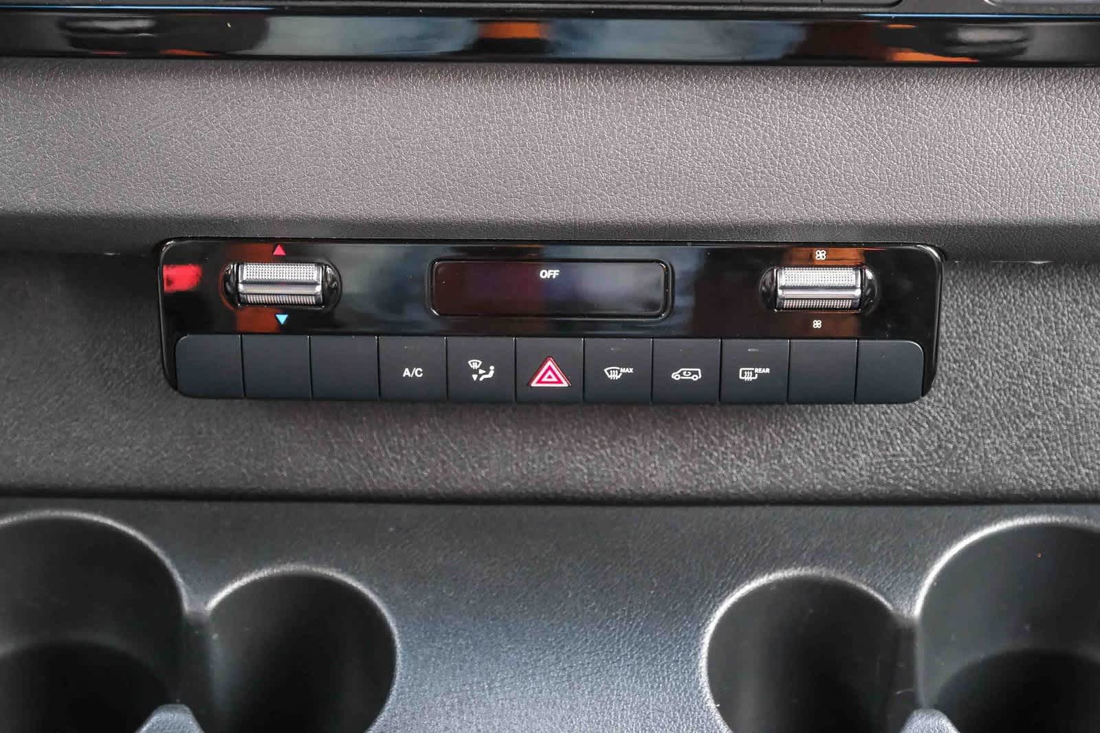 Thumbnail: 2023 Mercedes-Benz Sprinter - 16