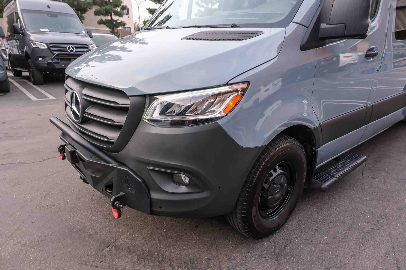 Thumbnail: 2023 Mercedes-Benz Sprinter - 12